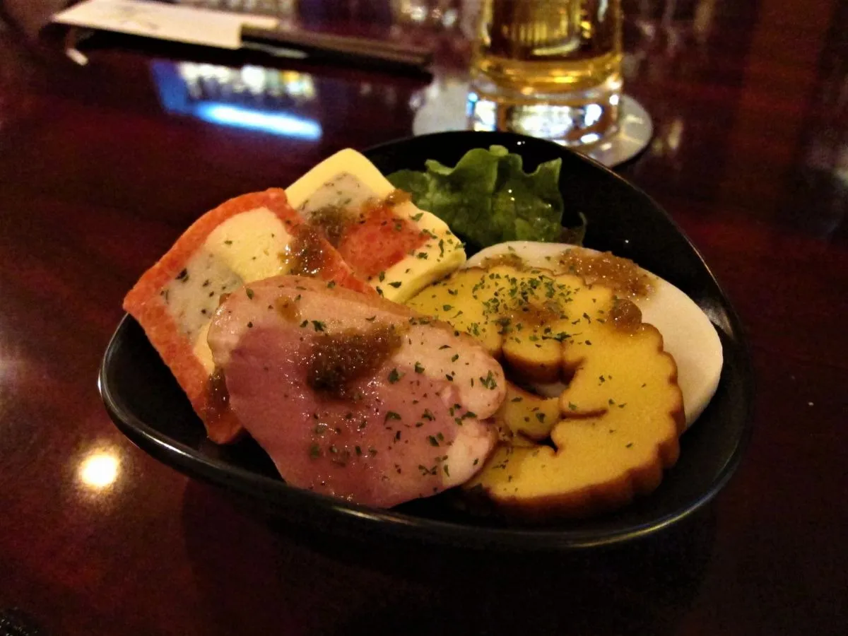 バーのチャームとは何か？種類や内容まで徹底解説